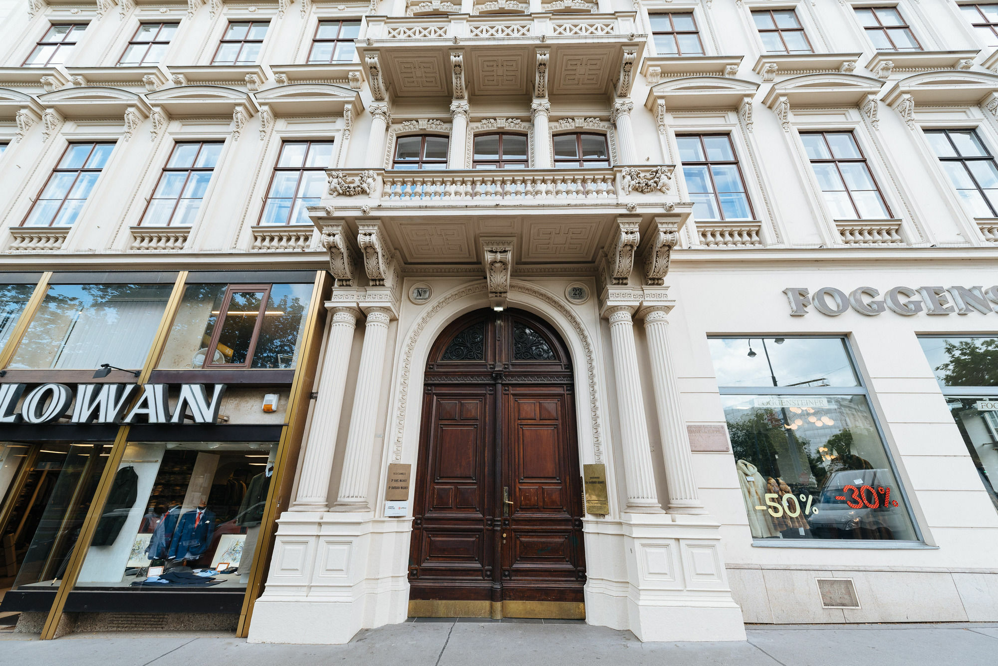 Duschel Apartments City Center Wenen Buitenkant foto