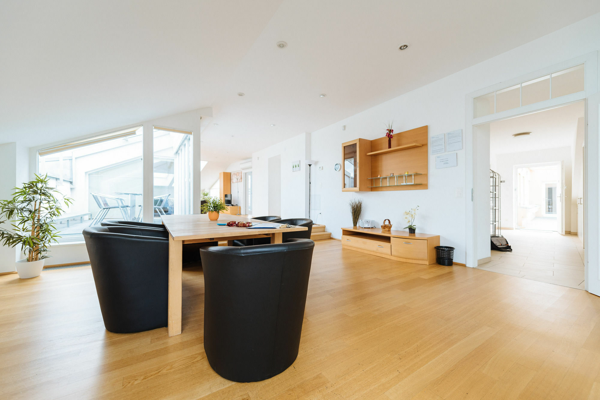 Duschel Apartments City Center Wenen Buitenkant foto